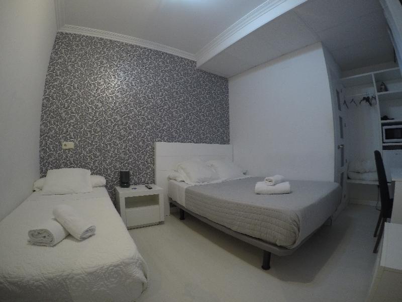 Hostal La Estrella Madri Exterior foto